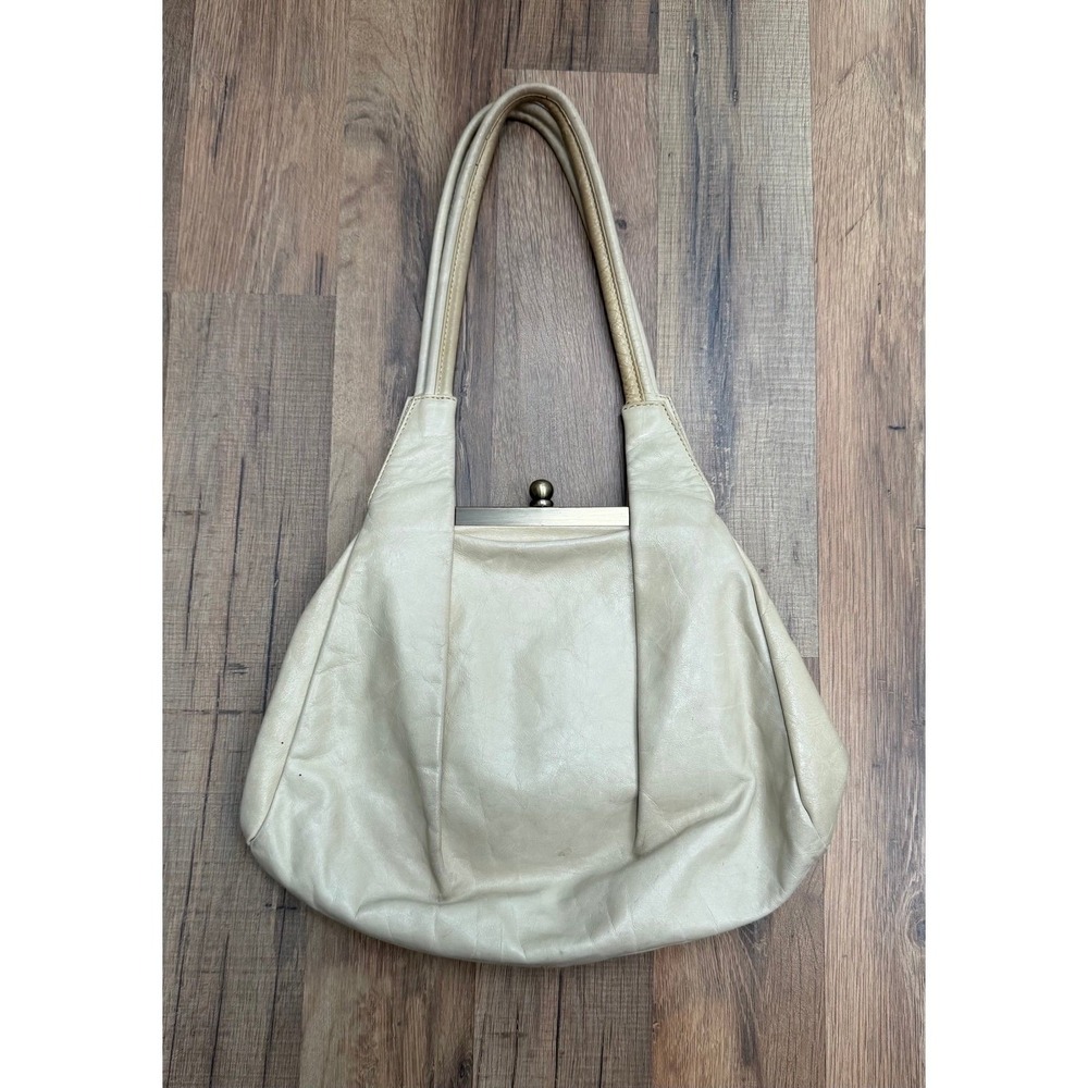 HOBO International Leather Frame Shoulder Bag Cream Kiss Lock Hobo Purse - Picture 3 of 9